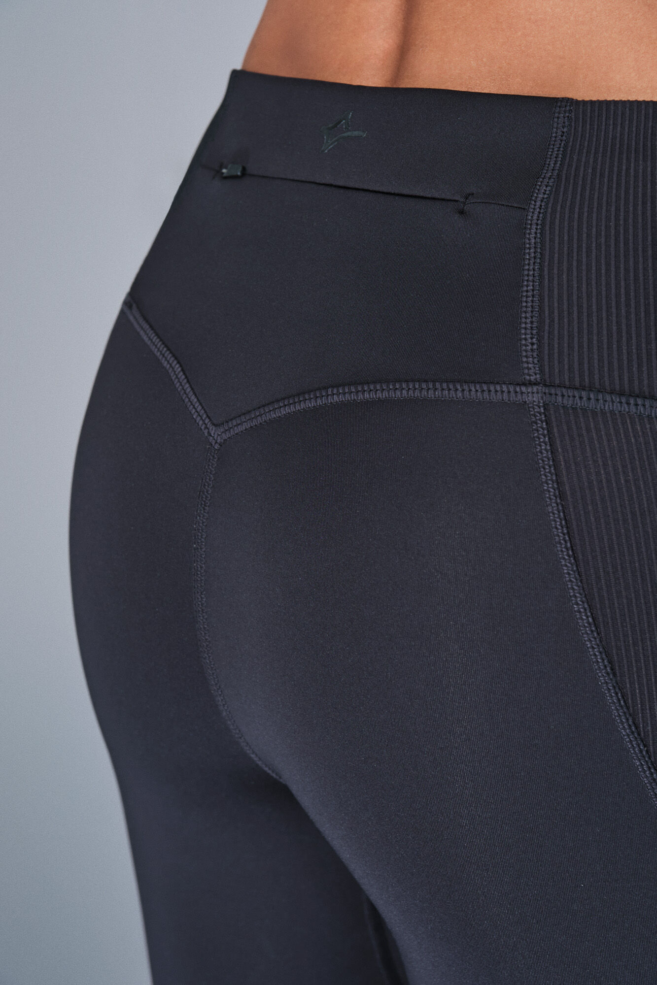 Dash and Stars Legging curta preta 4D STRETCH preto