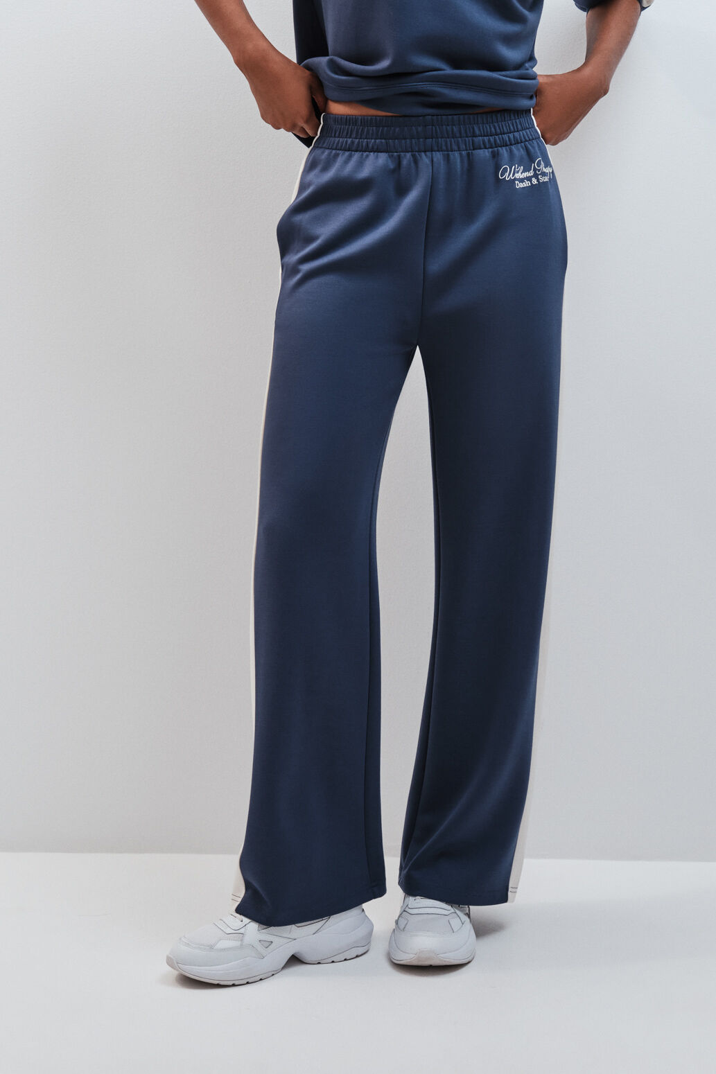 Dash and Stars Pantal&oacute;n largo ancho tacto suave azul