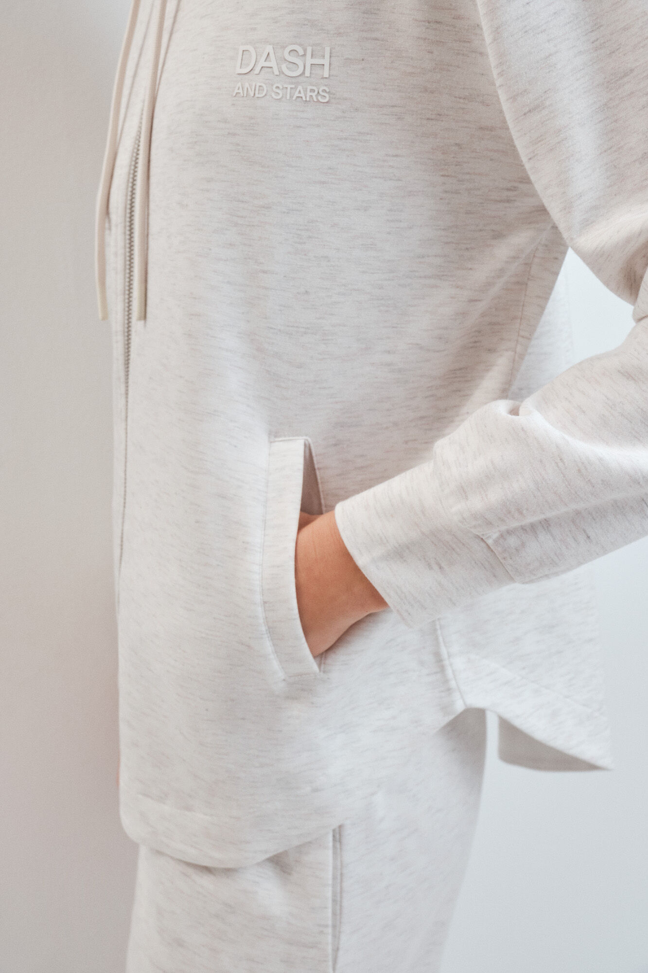 Dash and Stars Chaqueta capucha viscosa suave gris gris