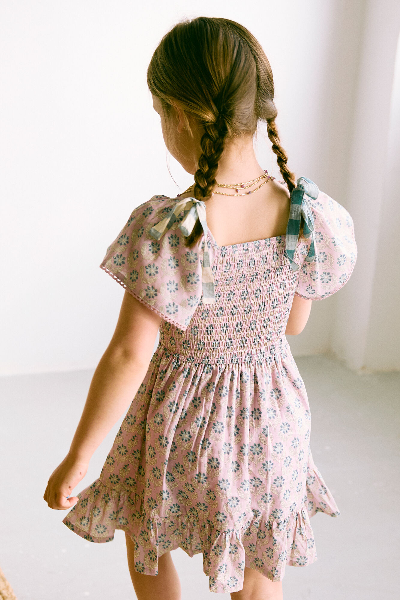 Hoss Intropia Ana. Vestido corto flu&iacute;do