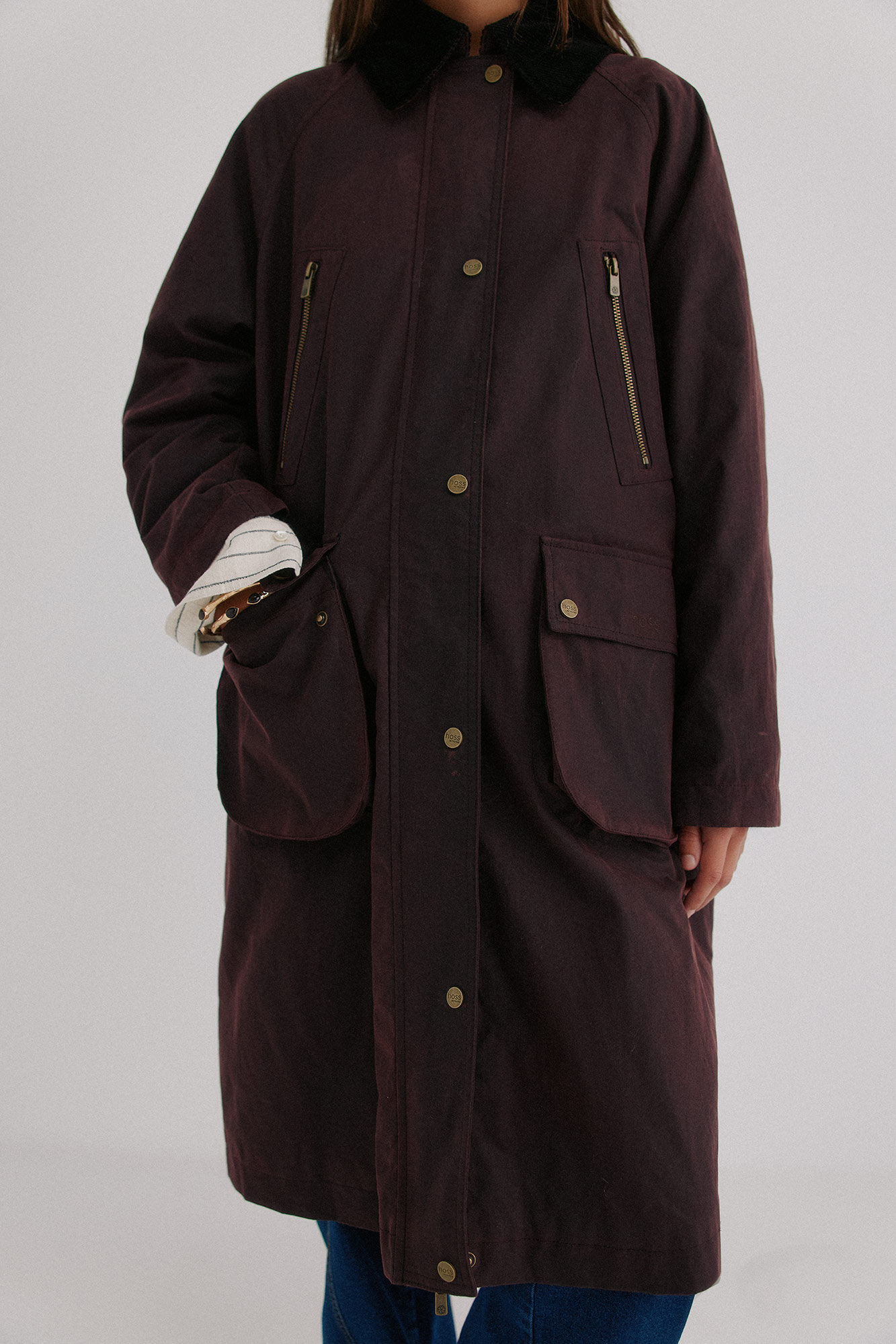 Hoss Intropia Damaris. Trench con bolsillos Granate