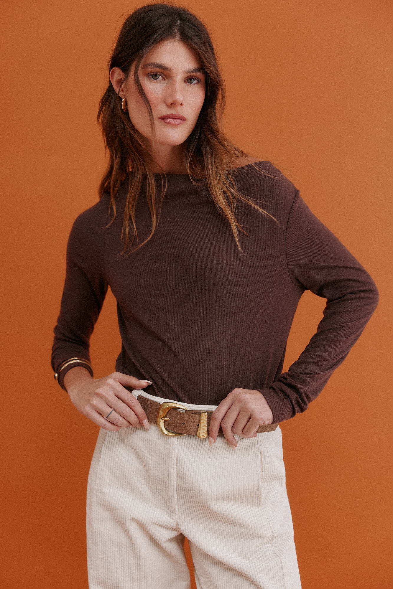 Hoss Intropia Mirta. Camiseta con escote drapeado