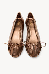 Hoss Intropia Maite. Bailarina de piel fruncida Arena