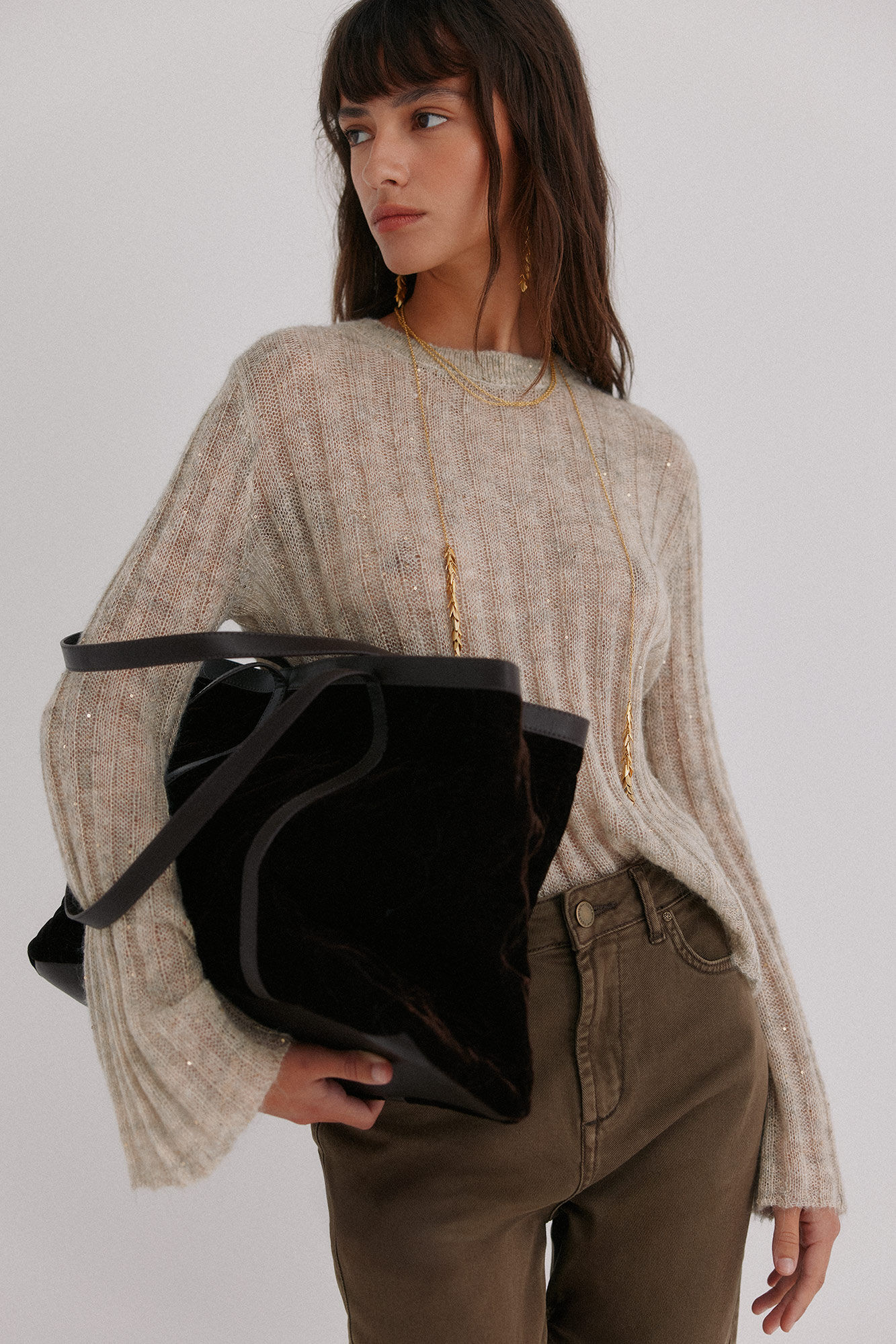 Hoss Intropia Neila. Velvet shopper bag Brown