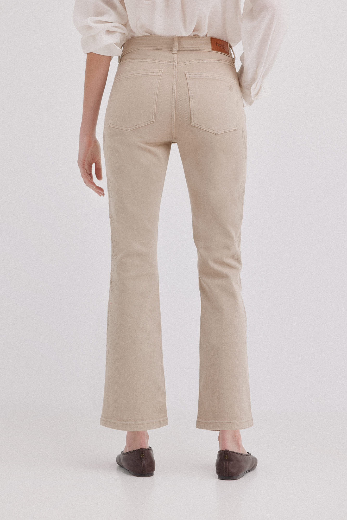 Hoss Intropia Betsy. Jeans bootcut Marfil