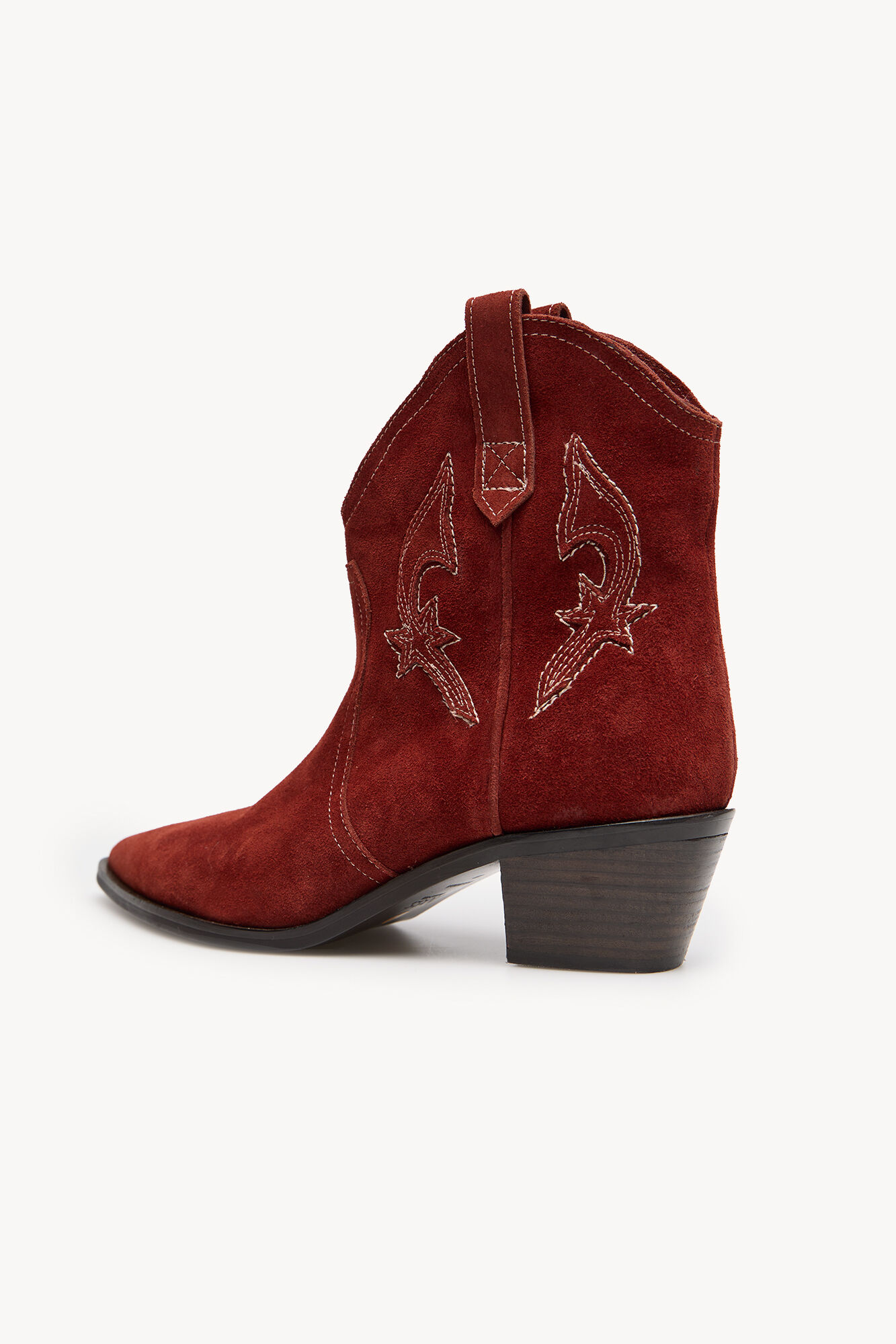 Hoss Intropia Macarena. Bot&iacute;n bajo serraje Marron