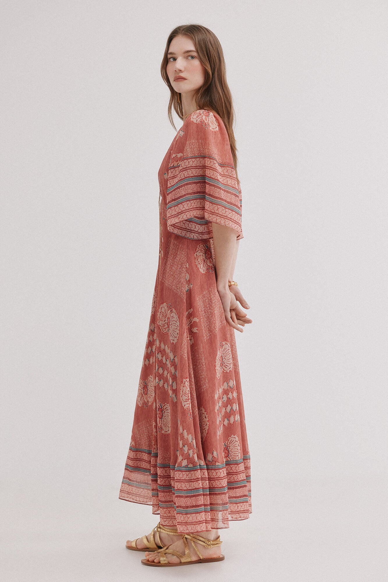 Hoss Intropia Ana. Vestido midi flu&iacute;do