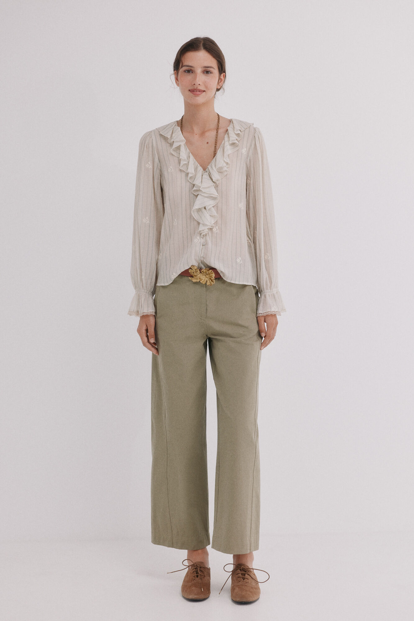 Hoss Intropia Clarisse. Blusa com folhos