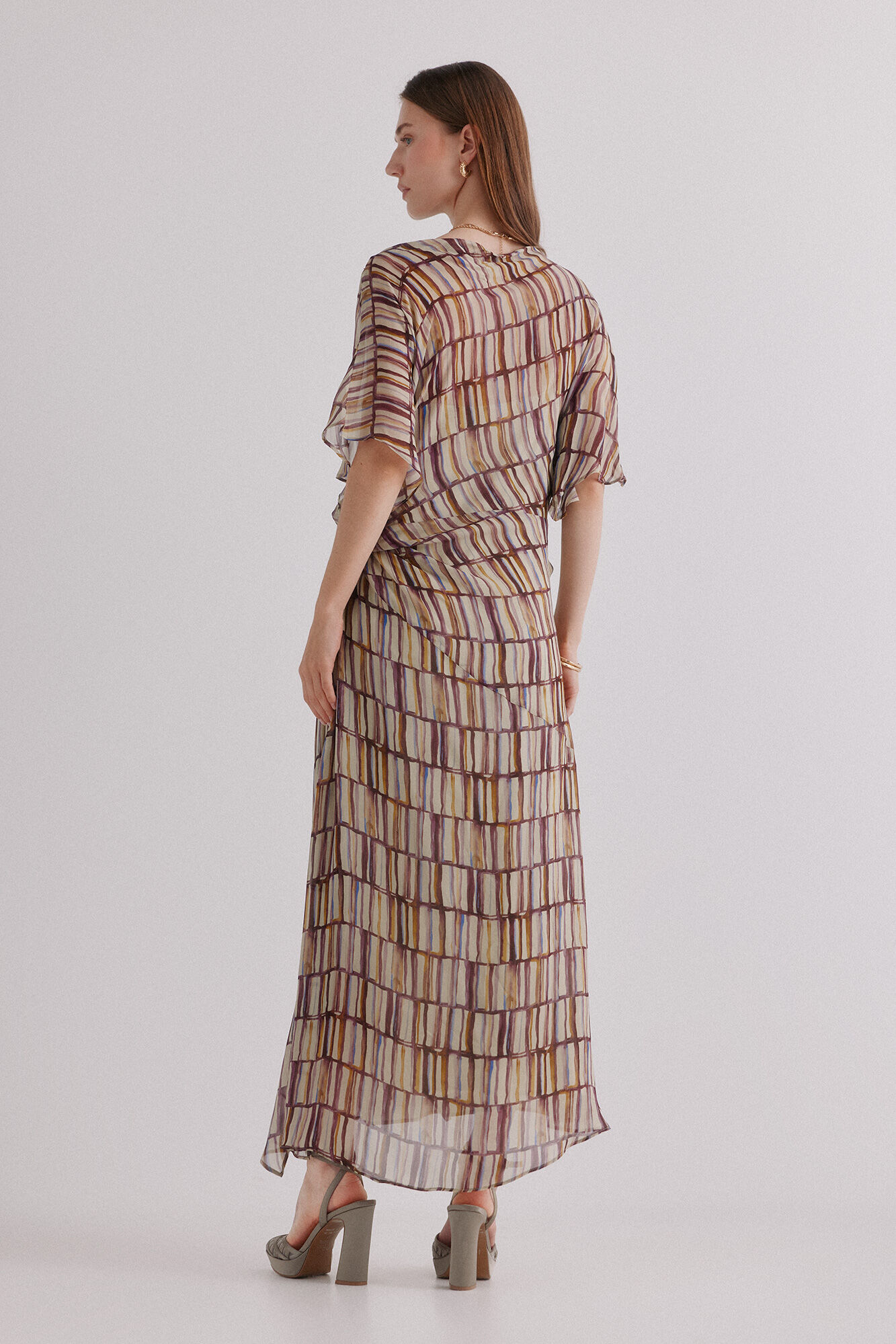 Hoss Intropia Aurora. Vestido estampado Beige