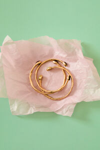 Hoss Intropia Leslie. Brazalete piedra bañado en oro