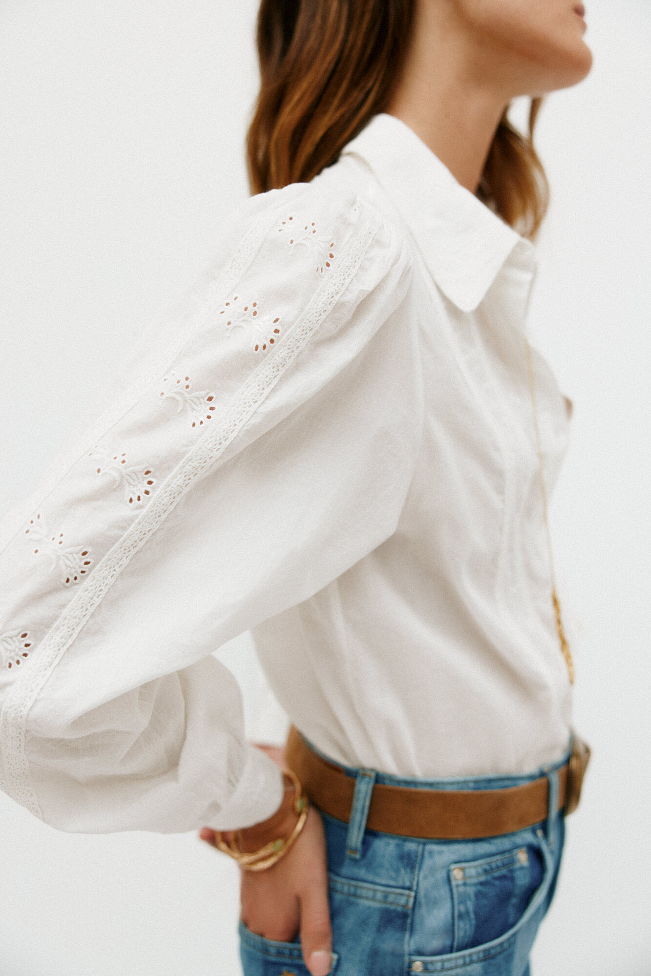 Hoss Intropia Carmen. Minimalist blouse White