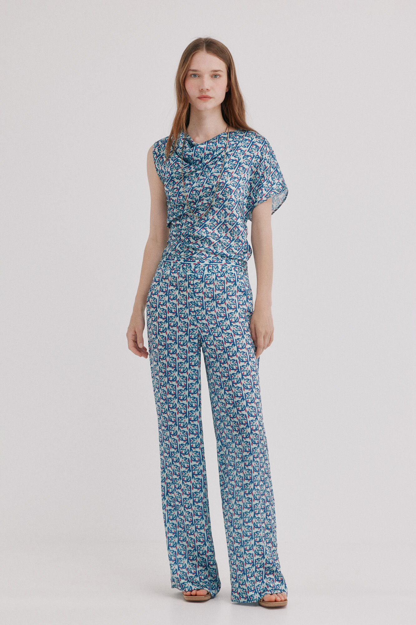 Hoss Intropia Patri. Pantal&oacute;n estampado
