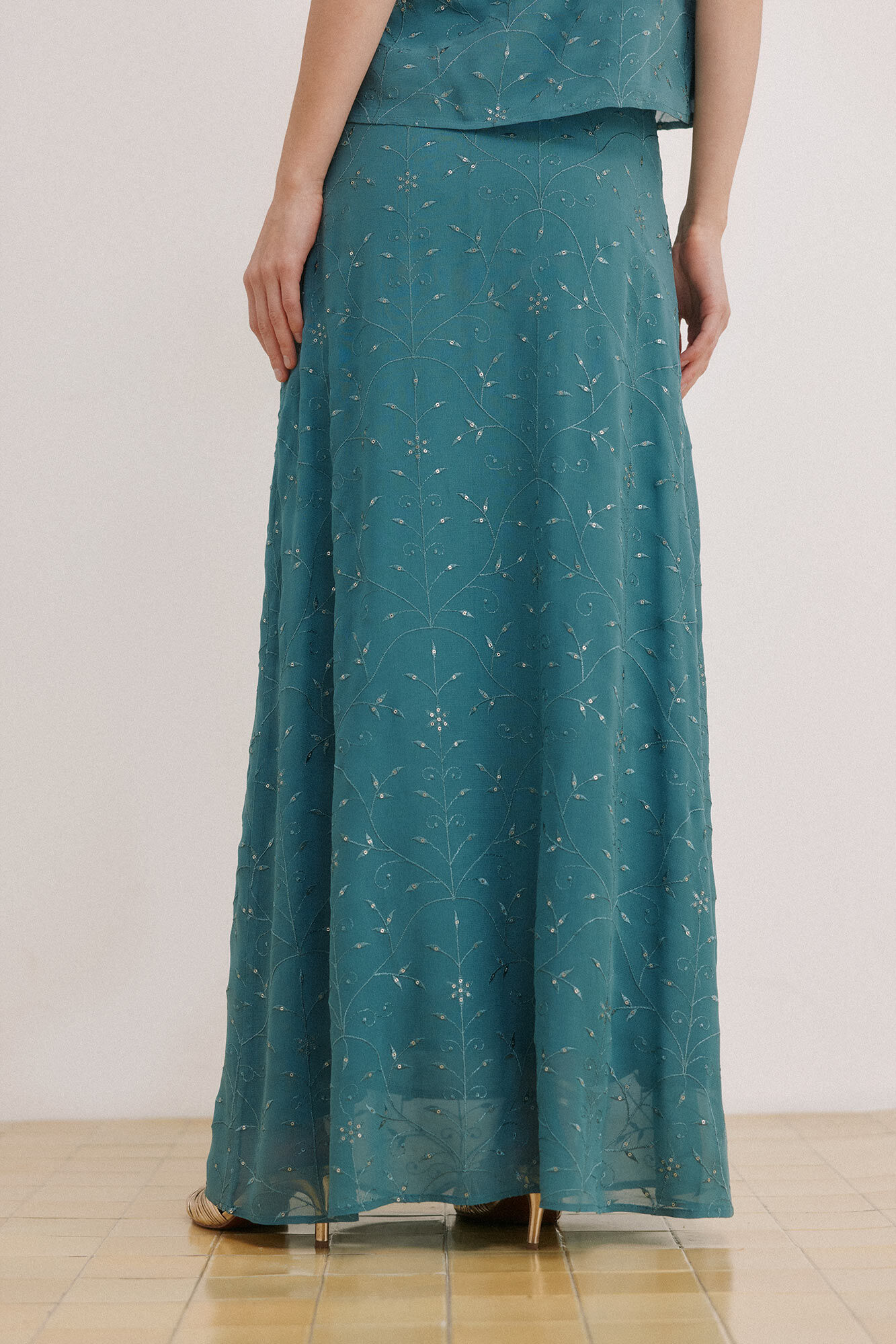 Hoss Intropia Rosa. Falda flu&iacute;da Verde