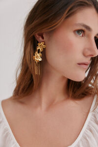 Hoss Intropia Leila. Pendientes Flor