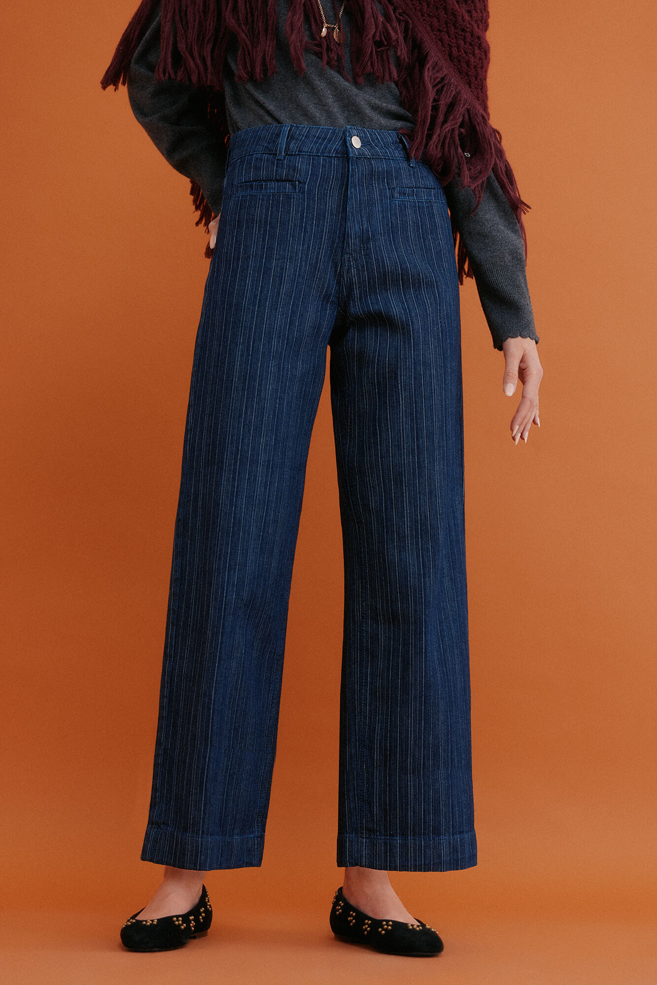 Hoss Intropia Bego&ntilde;a. Vaqueros wide leg