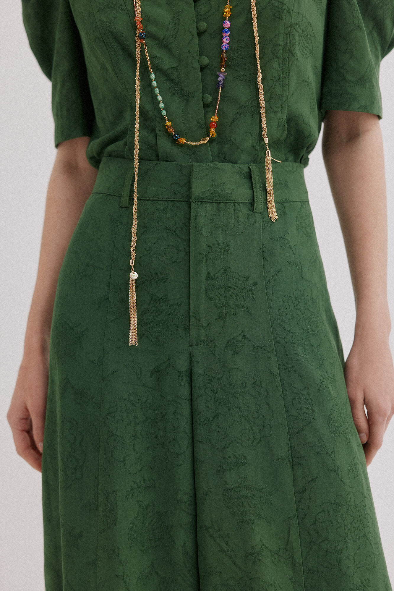 Hoss Intropia Patricia. Pantal&oacute;n tejido jaquard Kaki