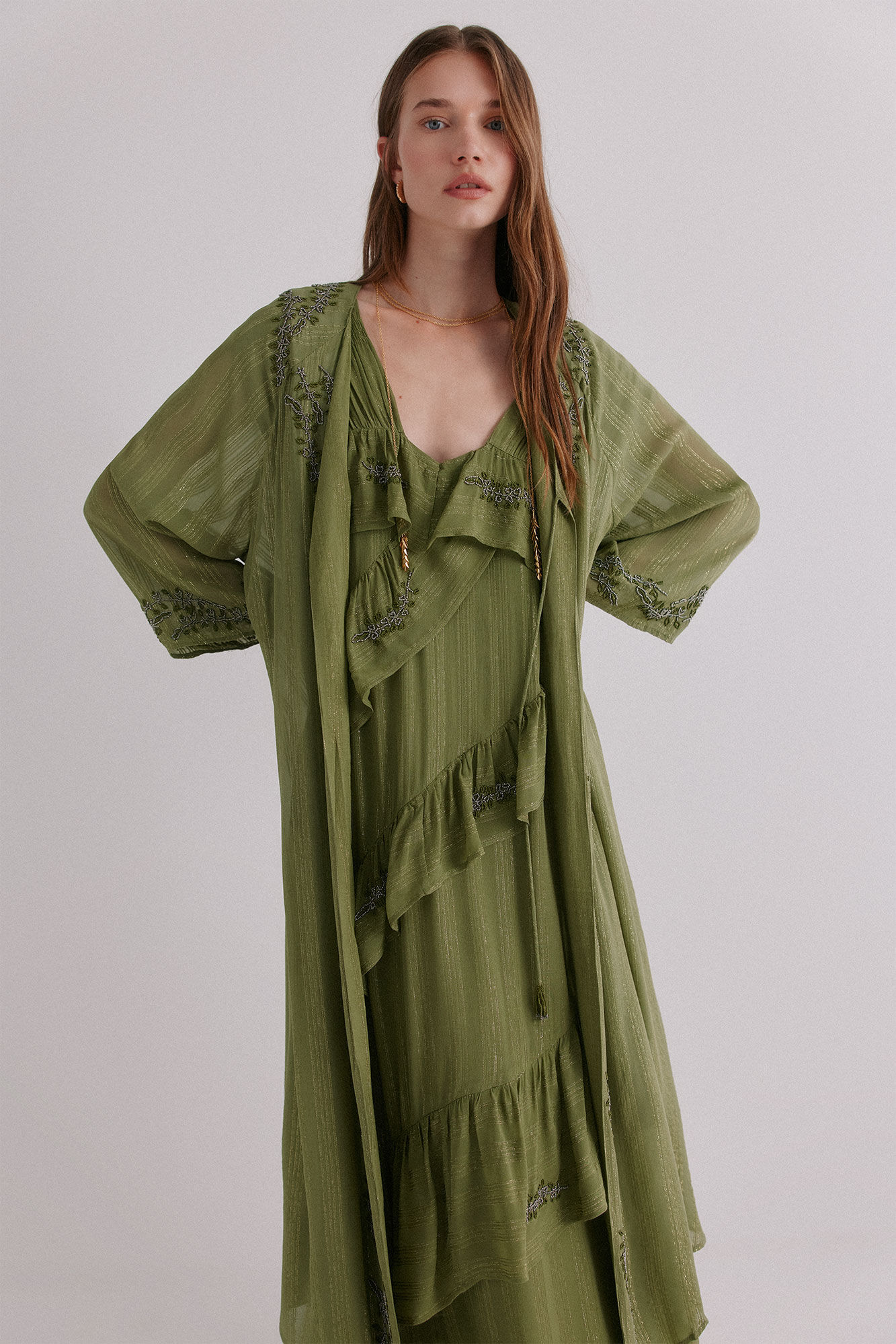 Hoss Intropia Zena. Kimono bordado Verde