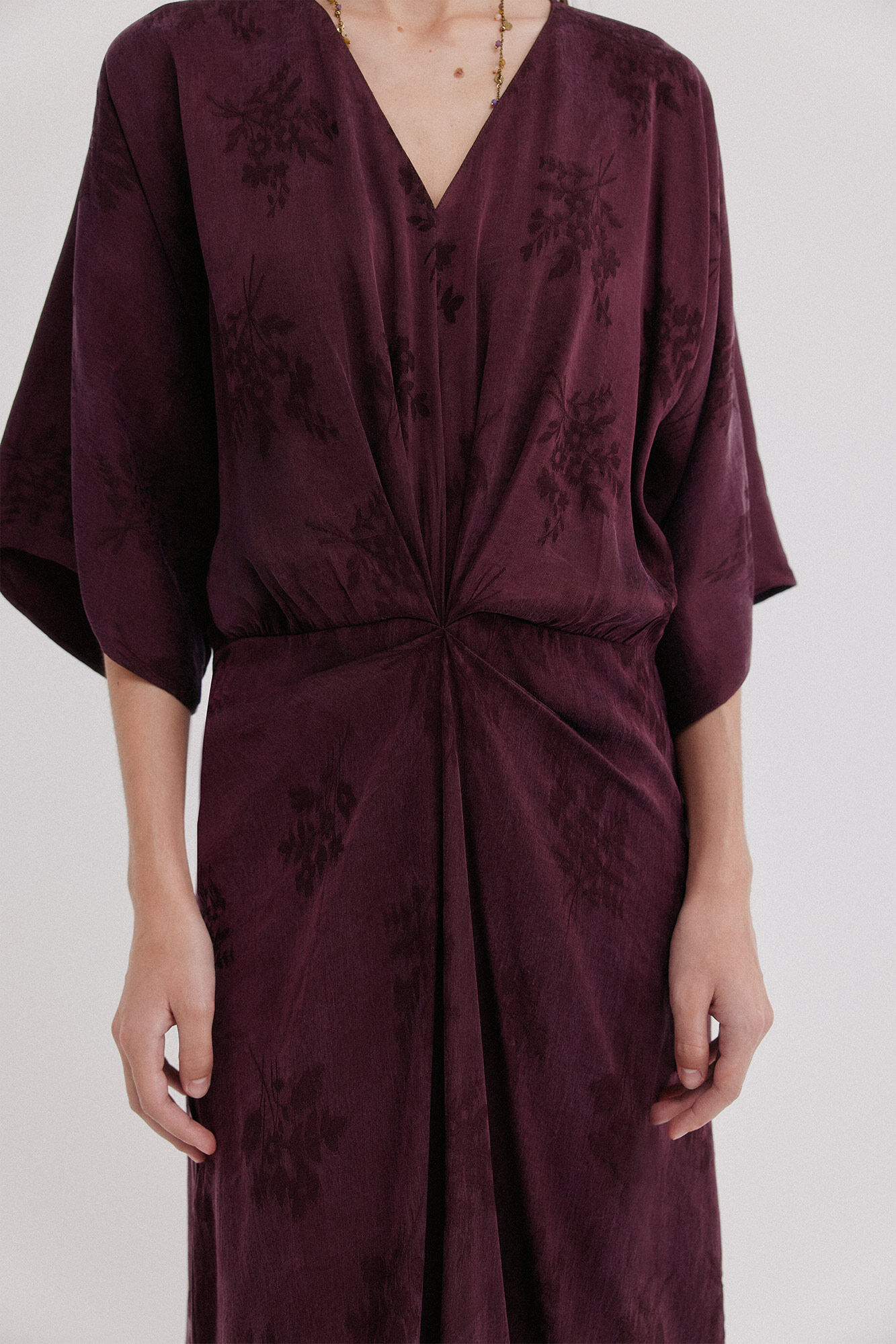 Hoss Intropia Alya. Vestido midi Vino