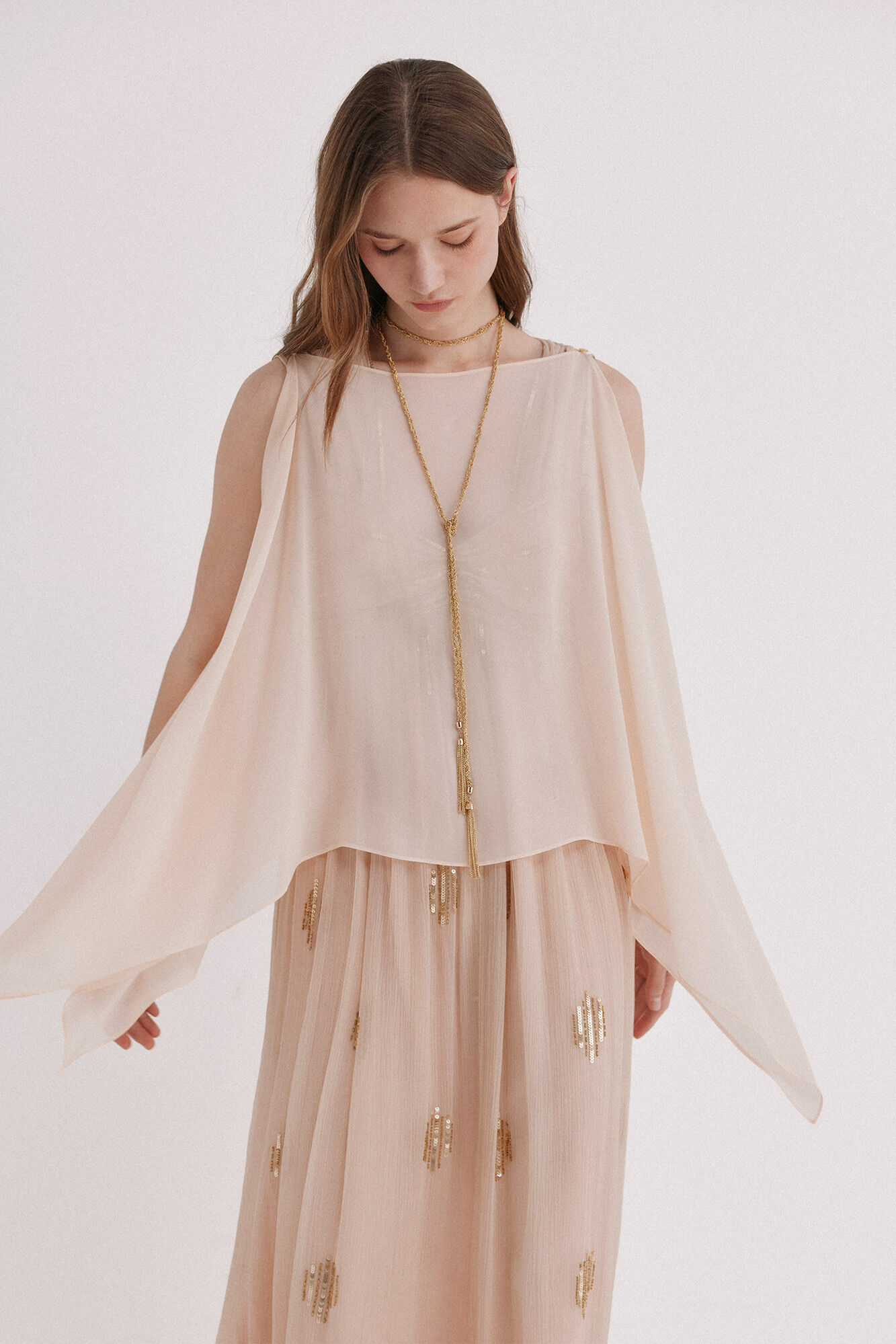 Hoss Intropia Larisa. Capa fluida