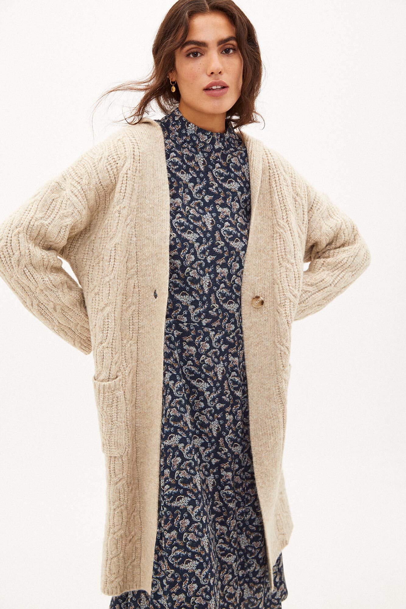 Hoss Intropia Samara. Chaqueta de punto larga Marfil