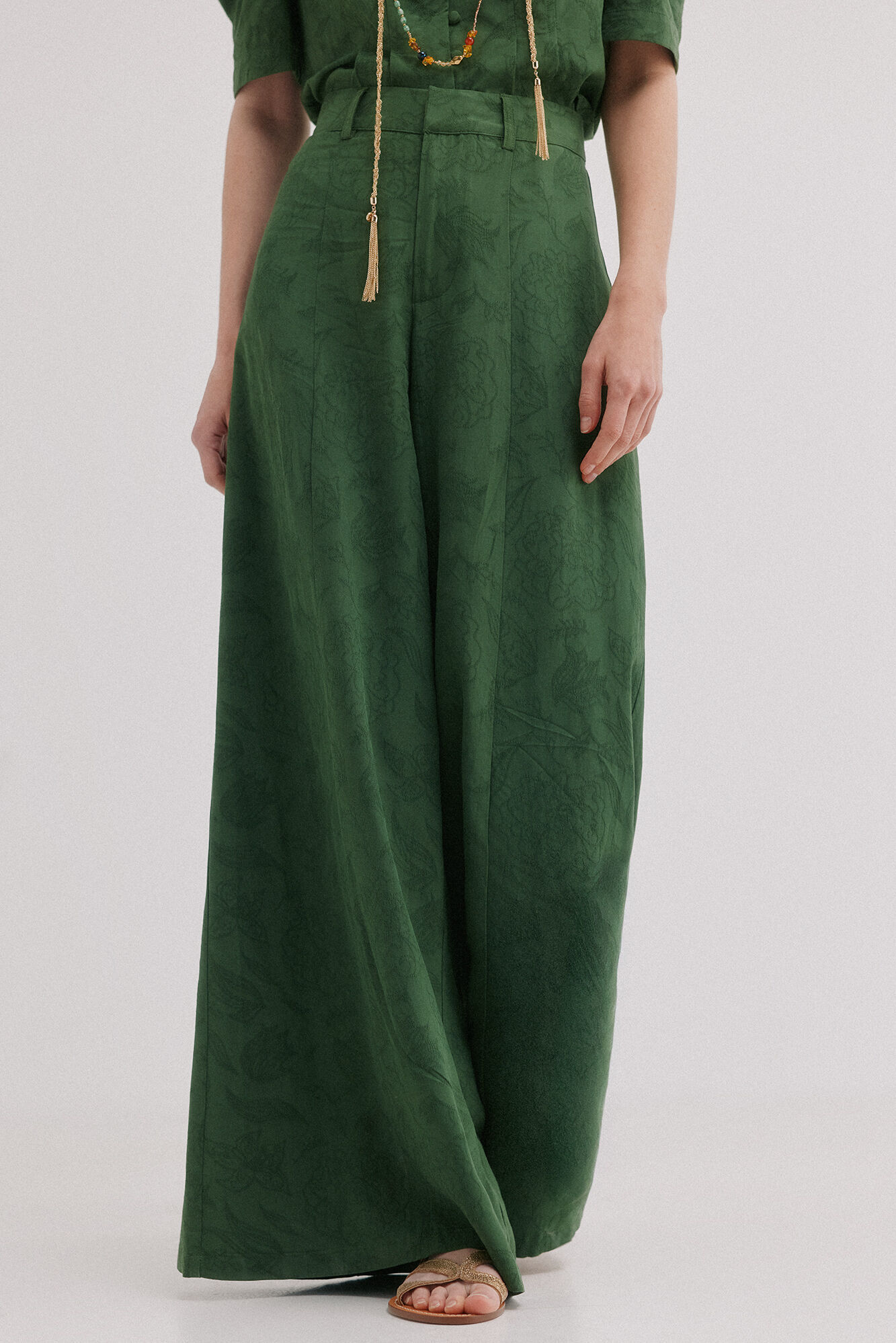 Hoss Intropia Patricia. Pantal&oacute;n tejido jaquard Kaki