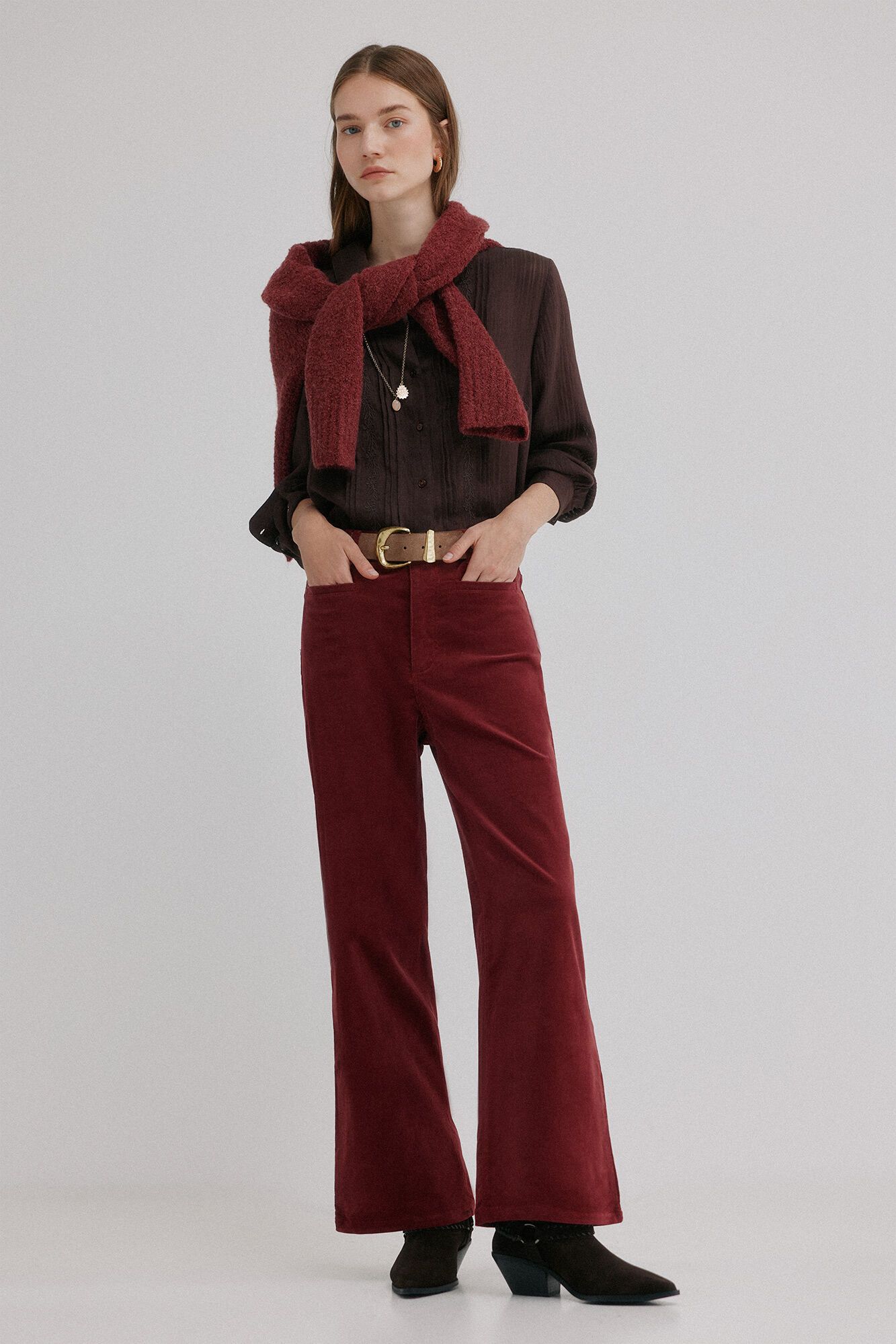 Hoss Intropia Paulette. Pantal&oacute;n wide leg Granate