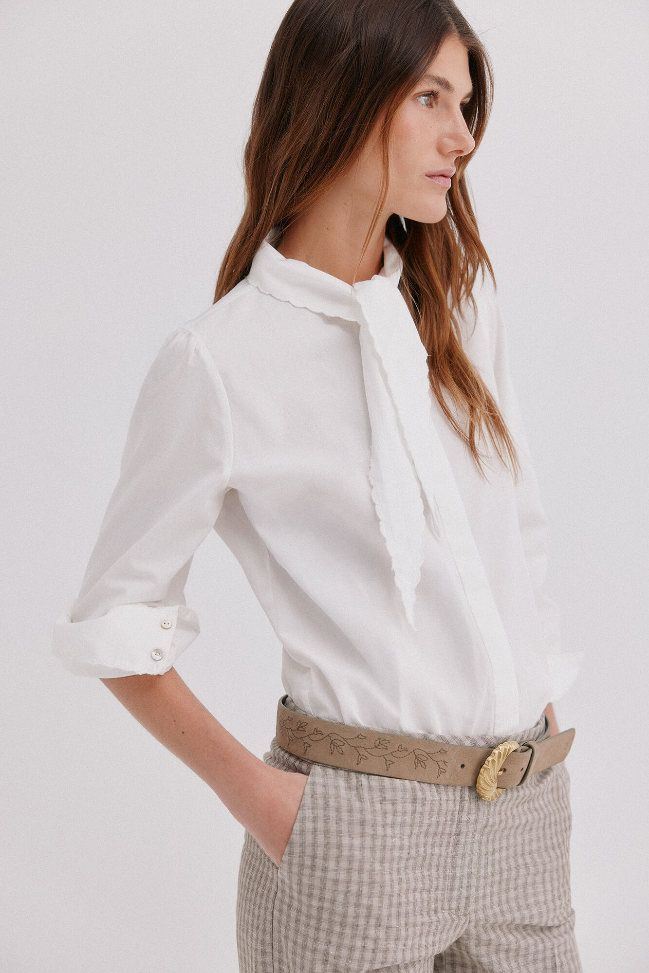 Hoss Intropia Caia. Blusa com la&ccedil;ada