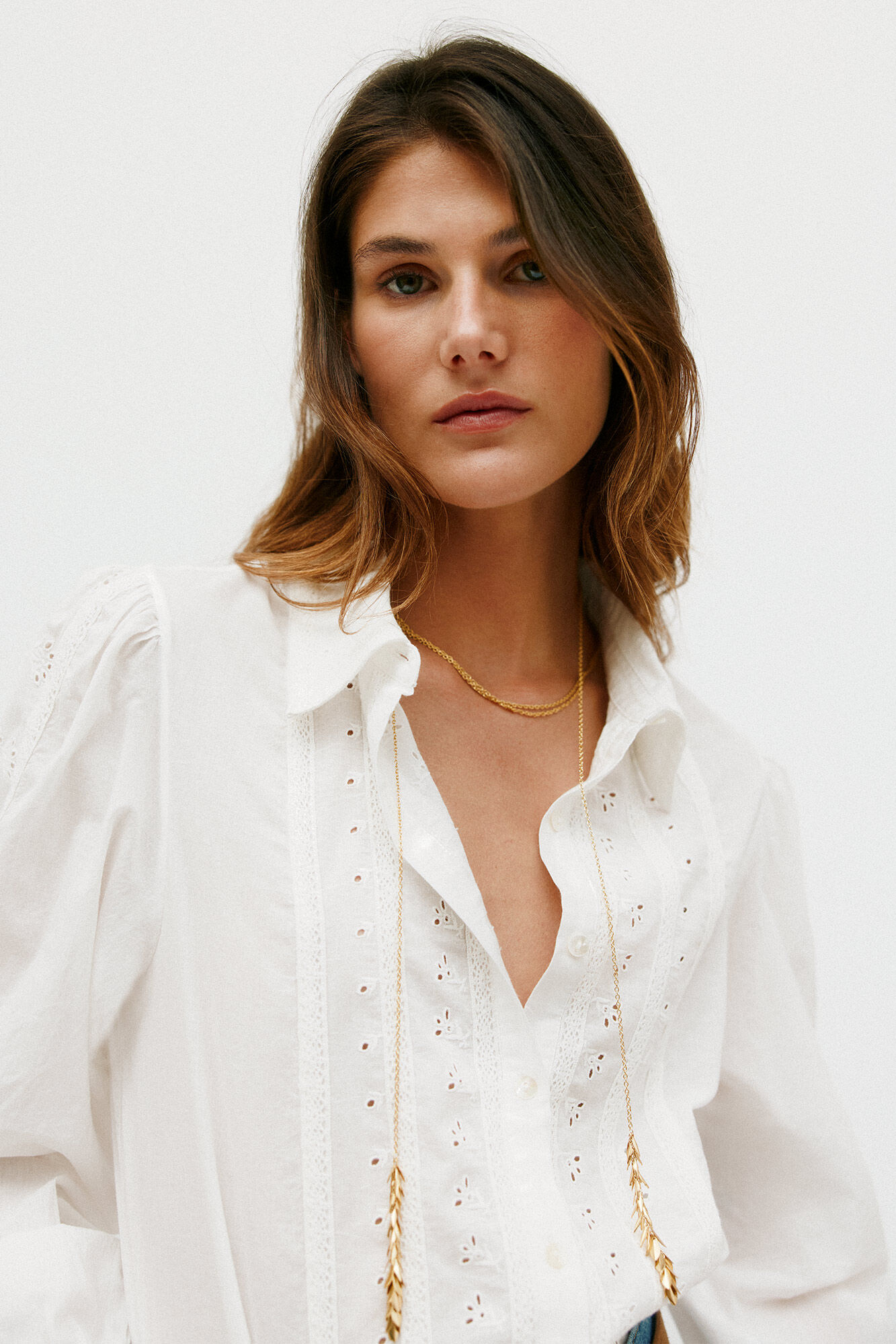 Hoss Intropia Carmen. Minimalist blouse White