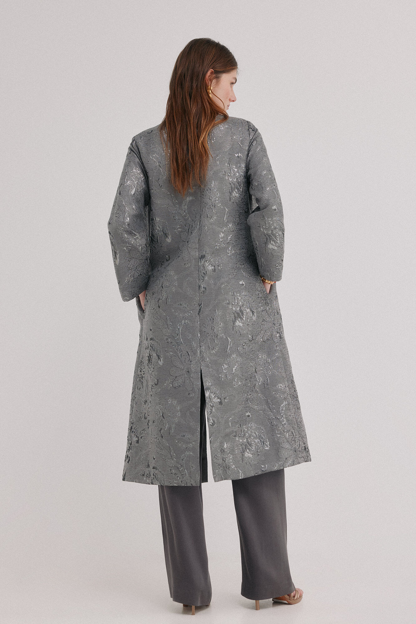 Hoss Intropia Eva. Kimono jacquard Gris