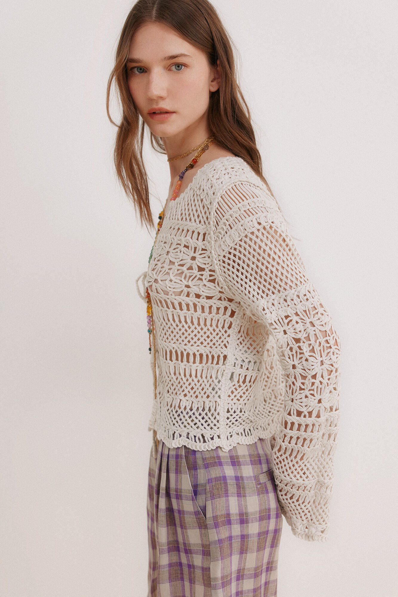 Hoss Intropia Itziar. Knitted cardigan Ivory