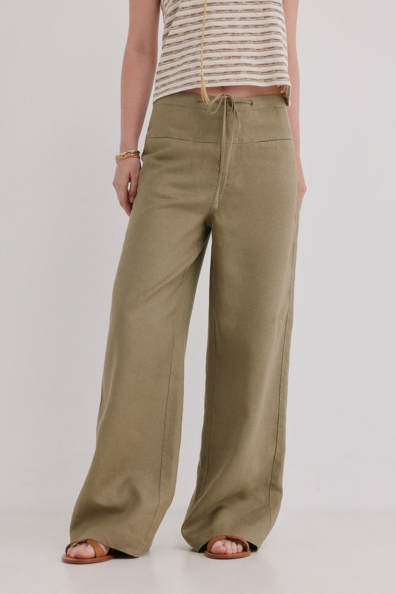 Hoss Intropia Pierina. Cal&ccedil;a fluida