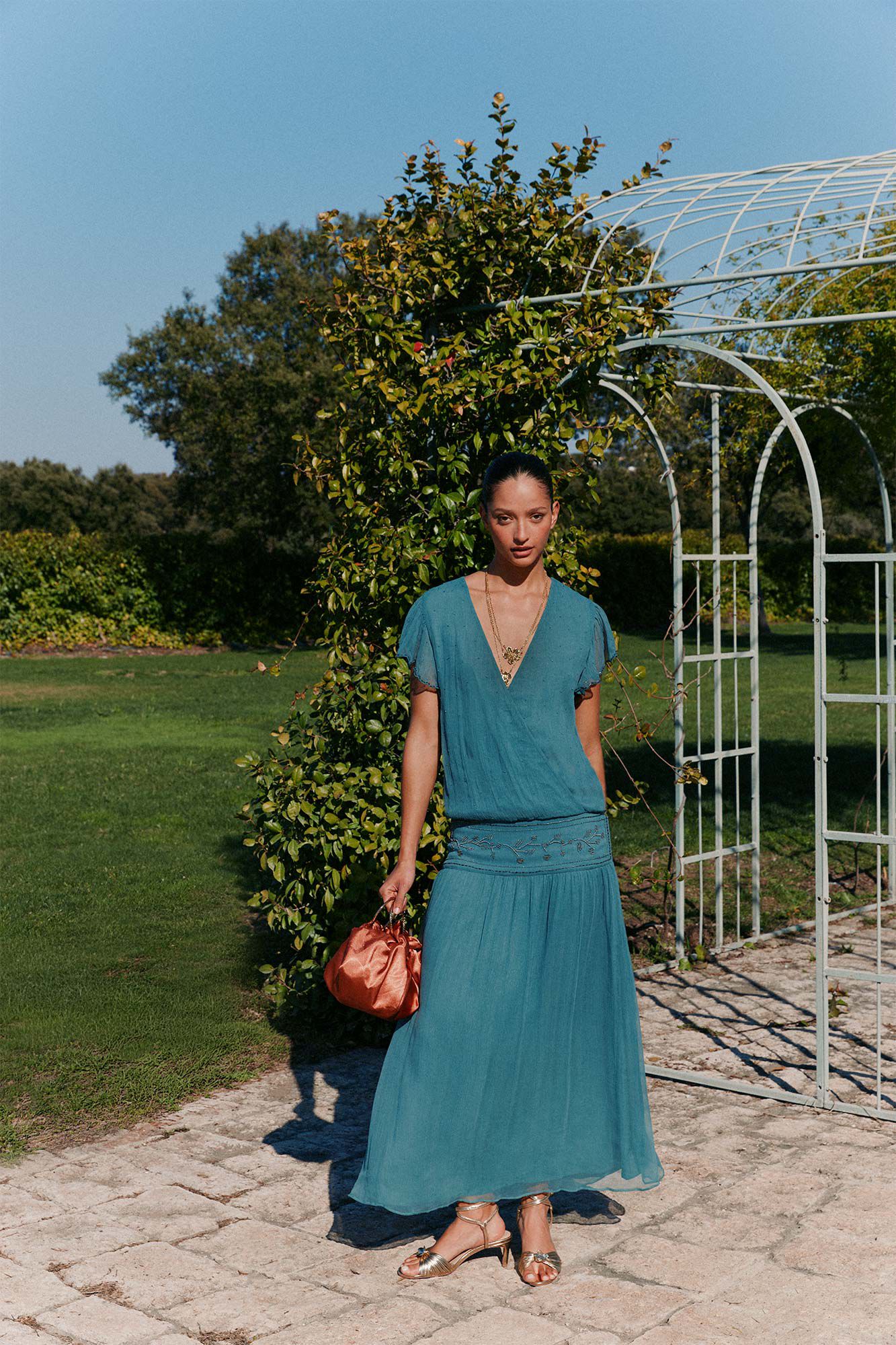 Hoss Intropia Nora. Bolso de sat&eacute;n