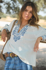 Hoss Intropia Carla. Embroidered blouse Ivory