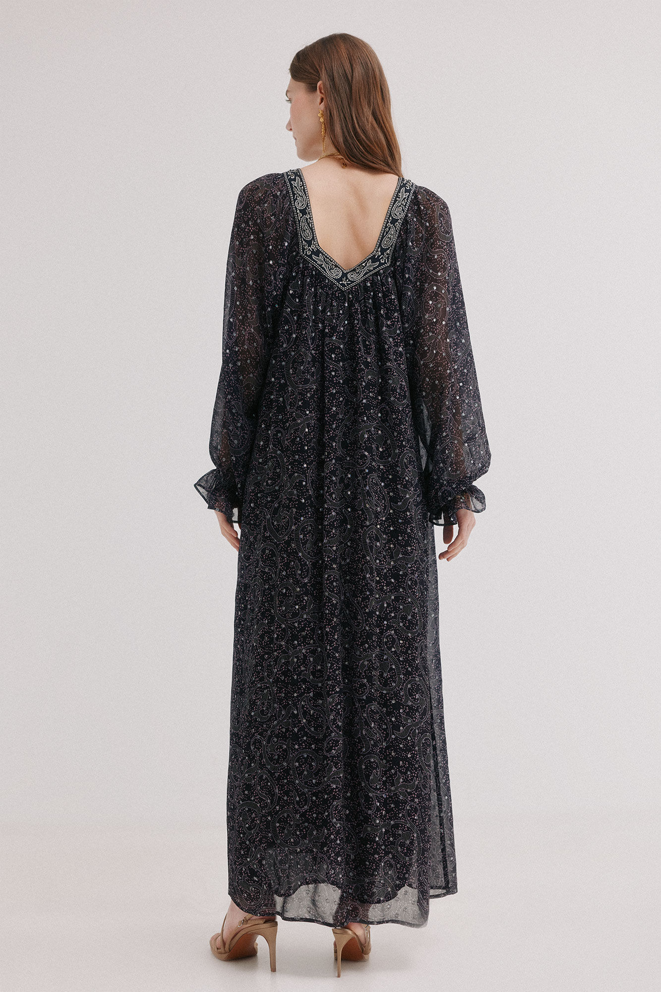 Hoss Intropia Aitana. Vestido com bordado Preto