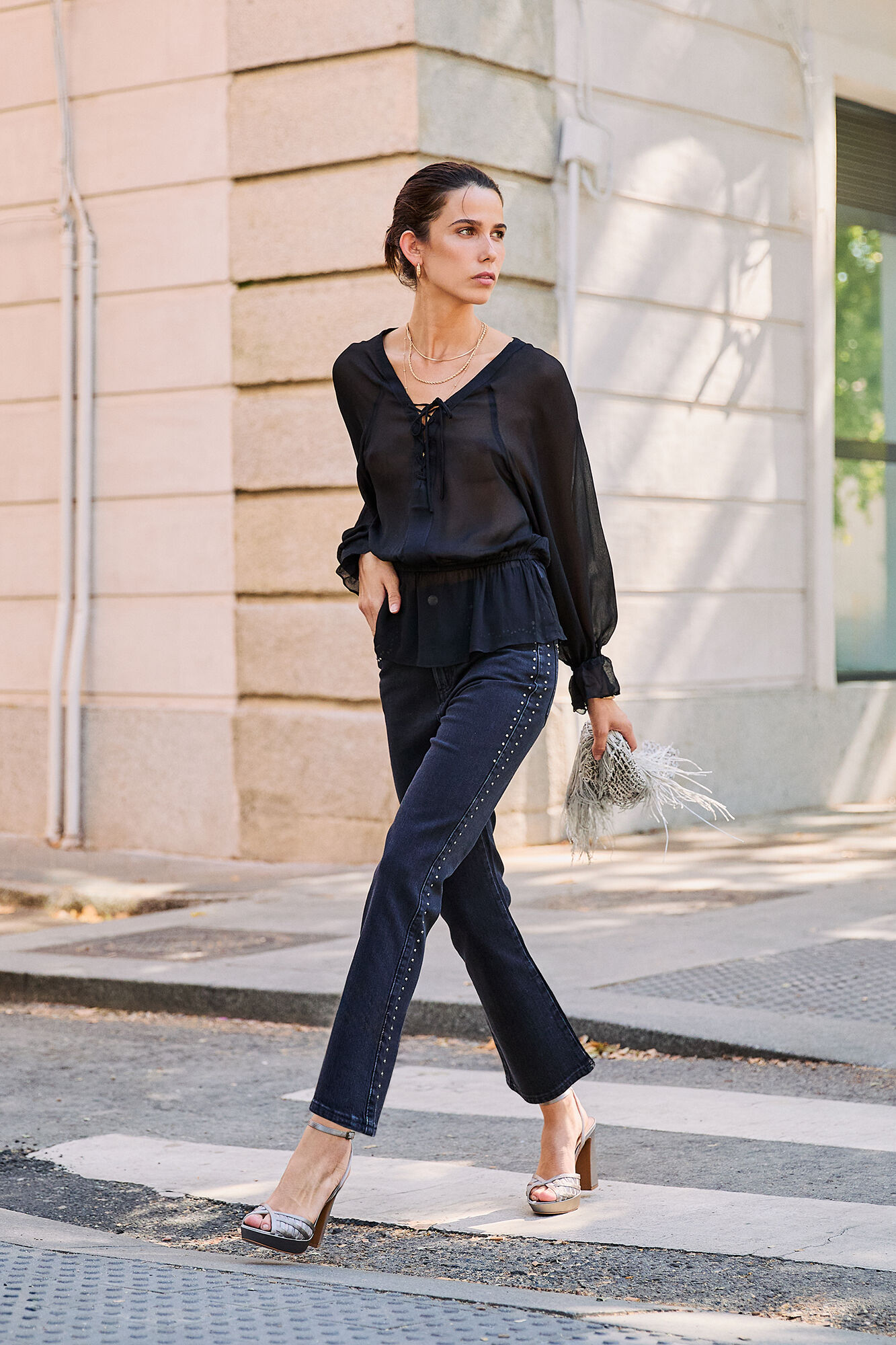 Hoss Intropia Cl&eacute;mence. Blusa con cierre cruzado