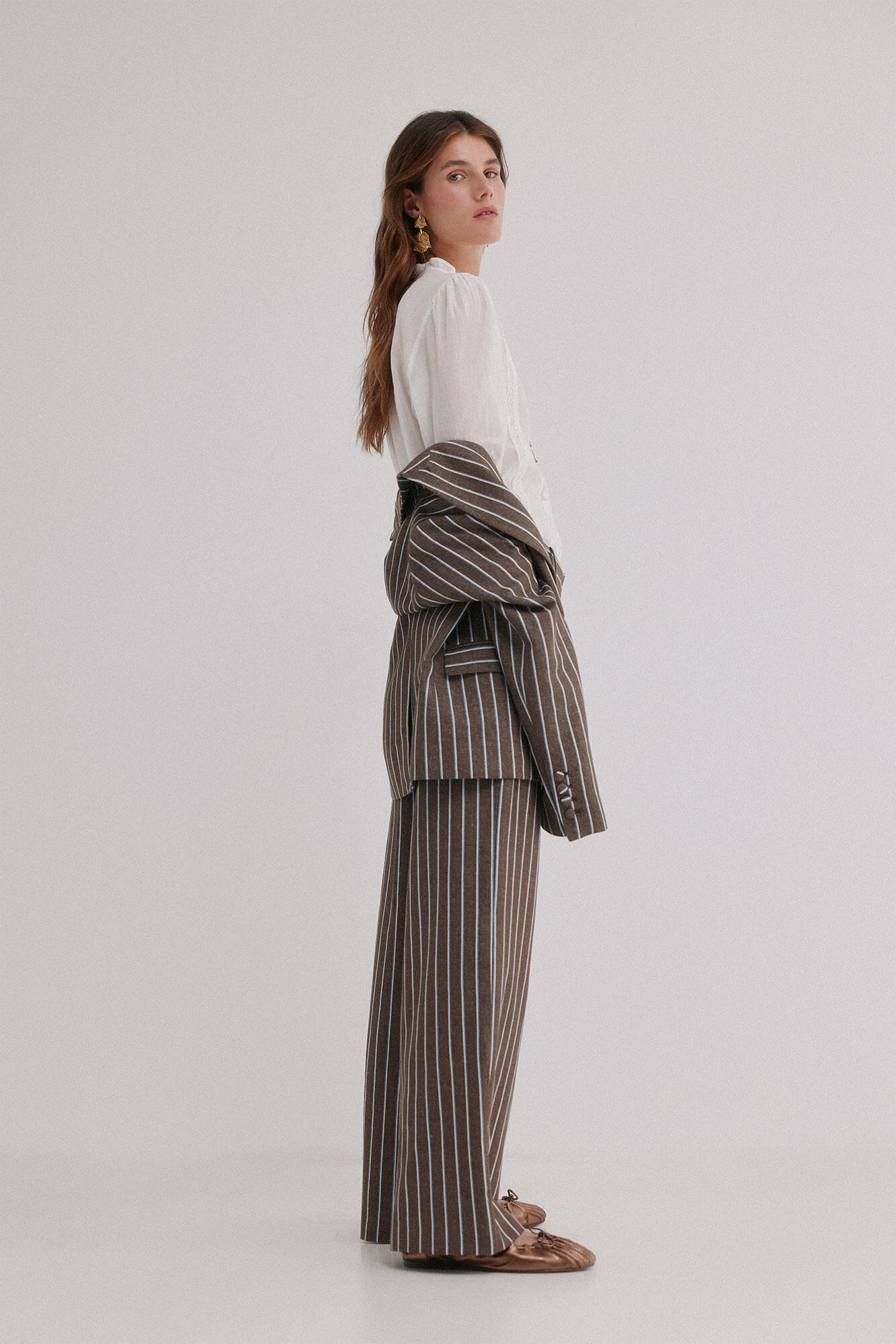 Hoss Intropia Elia. Blazer a rayas Marron oscuro