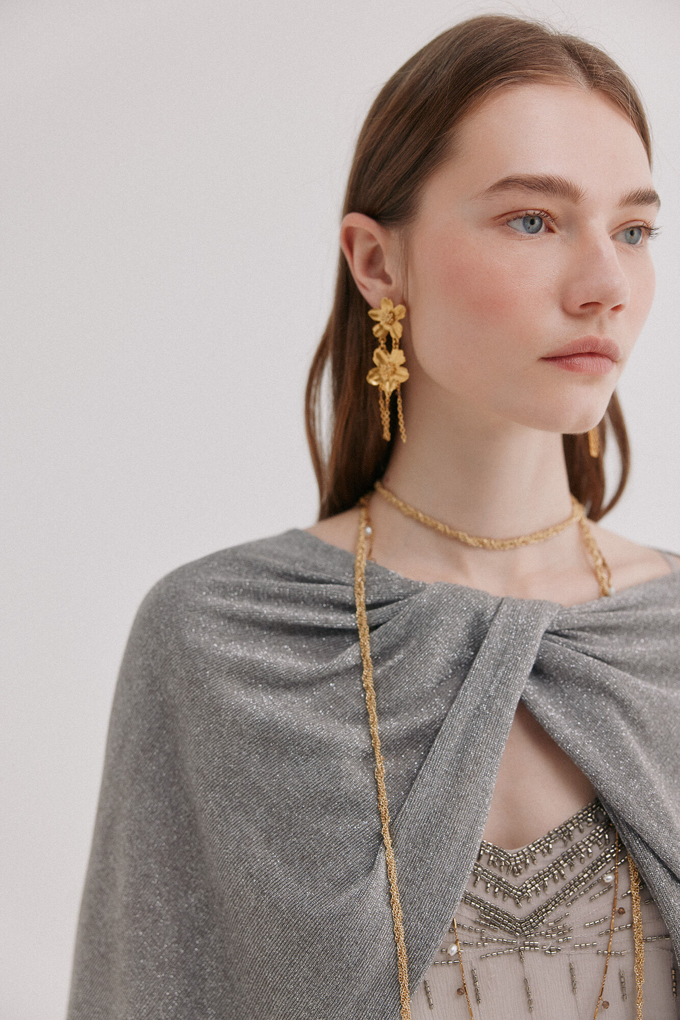 Hoss Intropia Laila. Capa nudo brillo