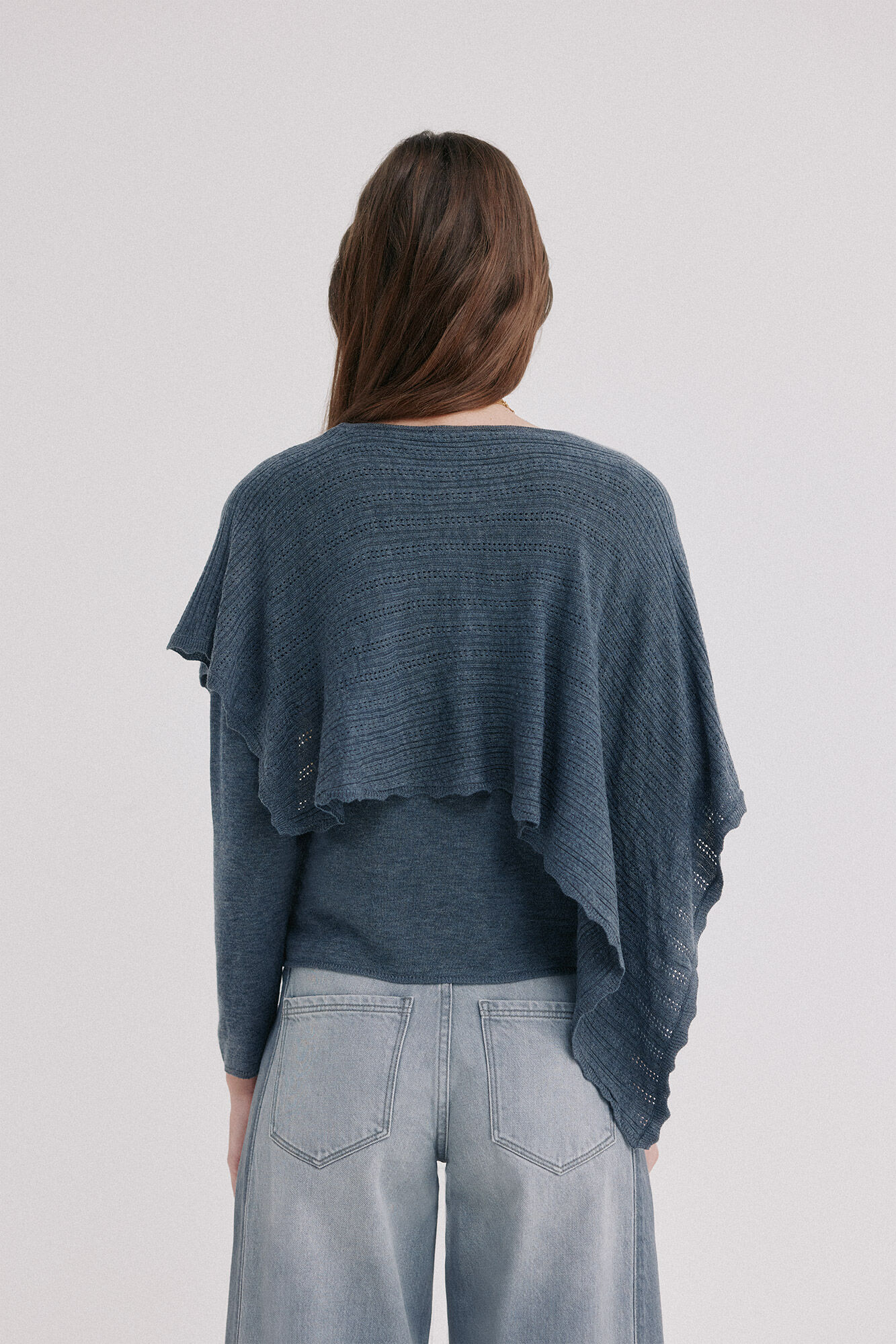 Hoss Intropia Iria.Jersey tipo capa Gris