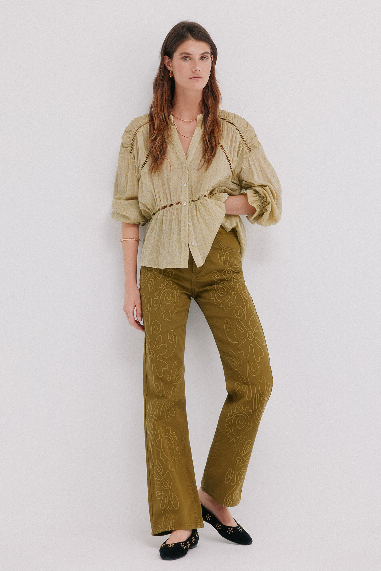 Hoss Intropia Berenice. Embroidered jeans Khaki