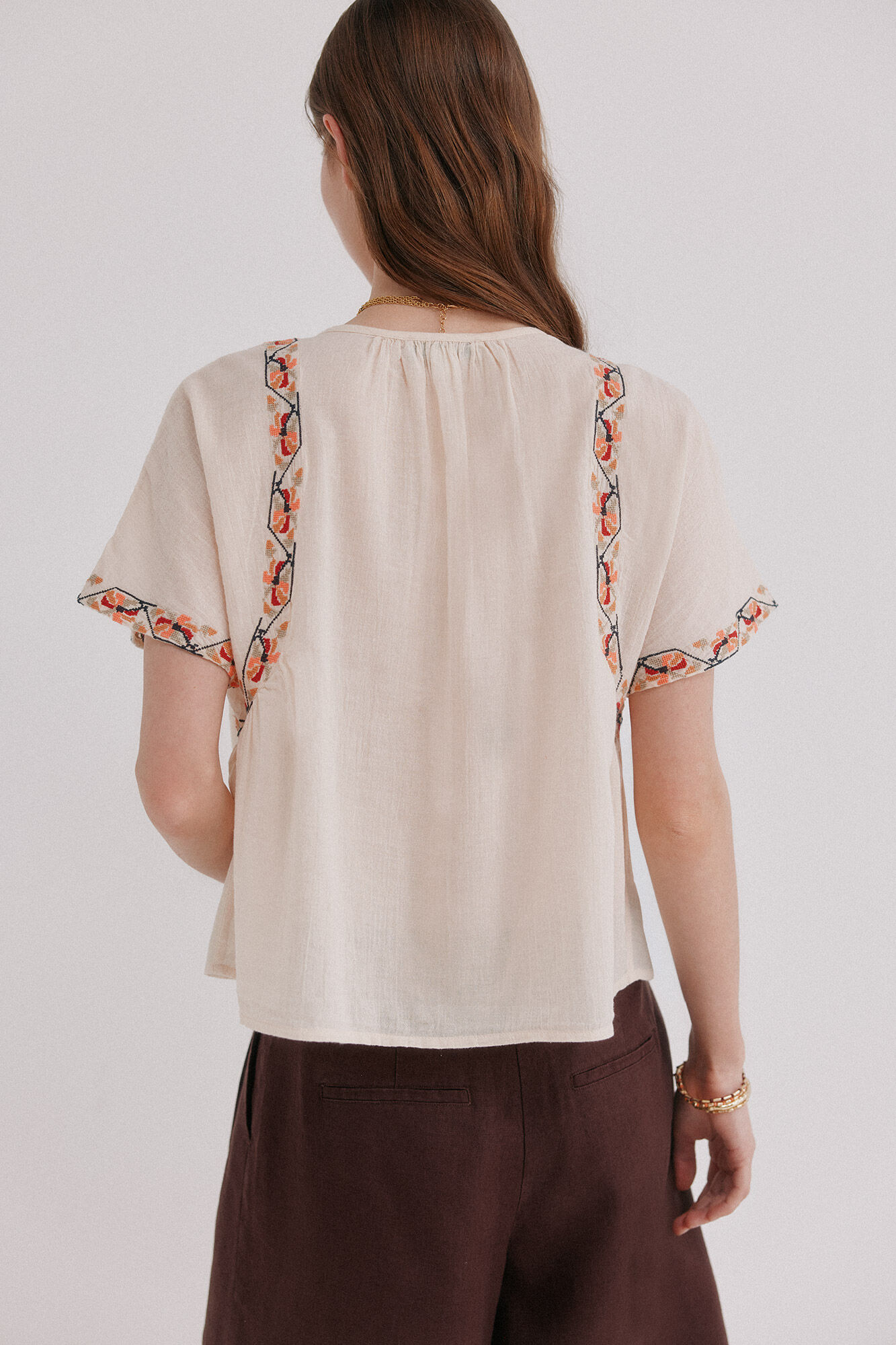 Hoss Intropia Cloe. Fluid blouse Ivory