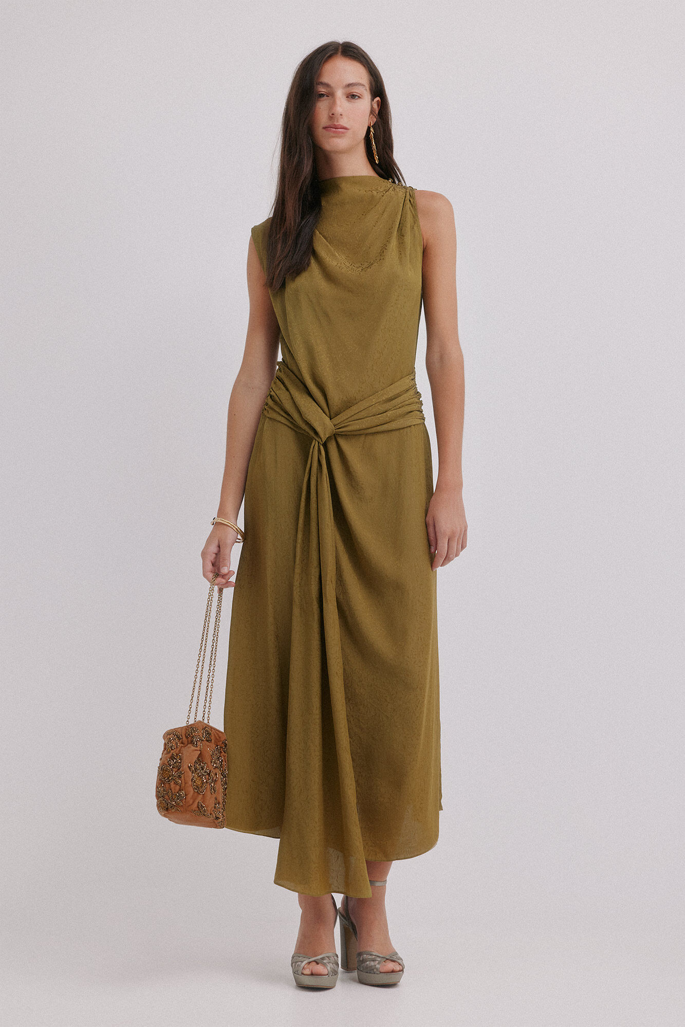 Hoss Intropia Nina. Velvet and beaded bag Gold