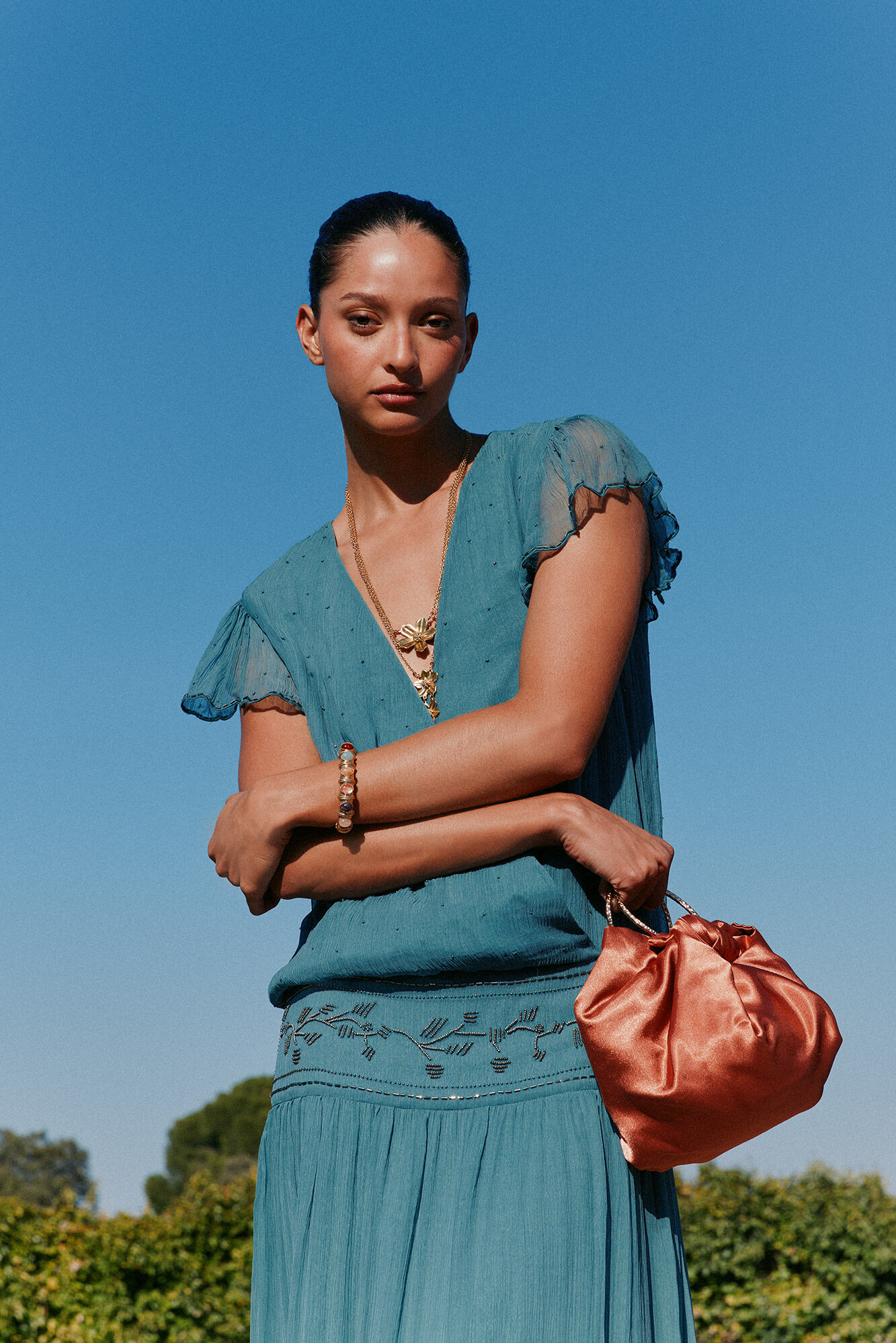 Hoss Intropia Nora. Bolso de sat&eacute;n