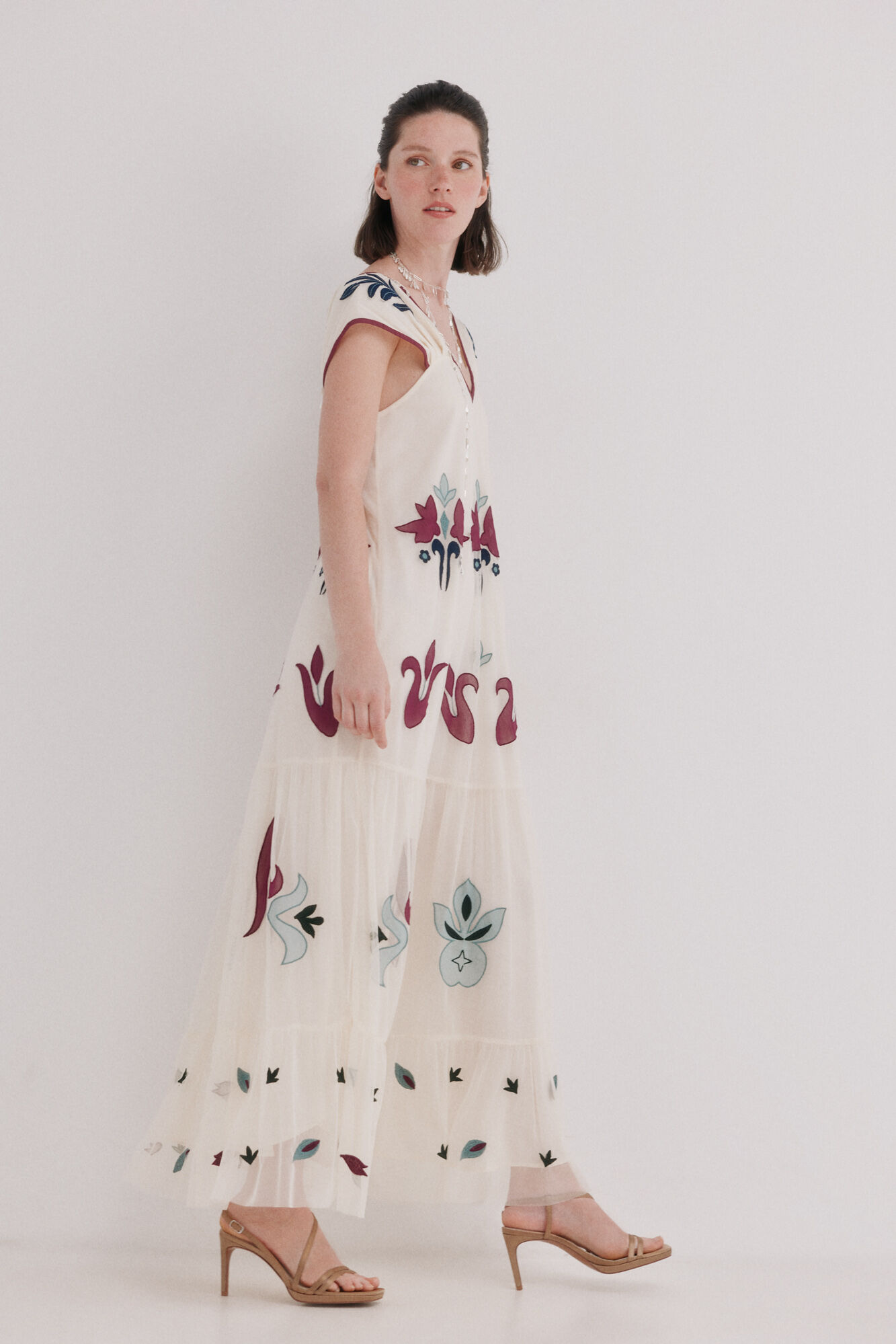 Hoss Intropia Aiora. Vestido rom&acirc;ntico white