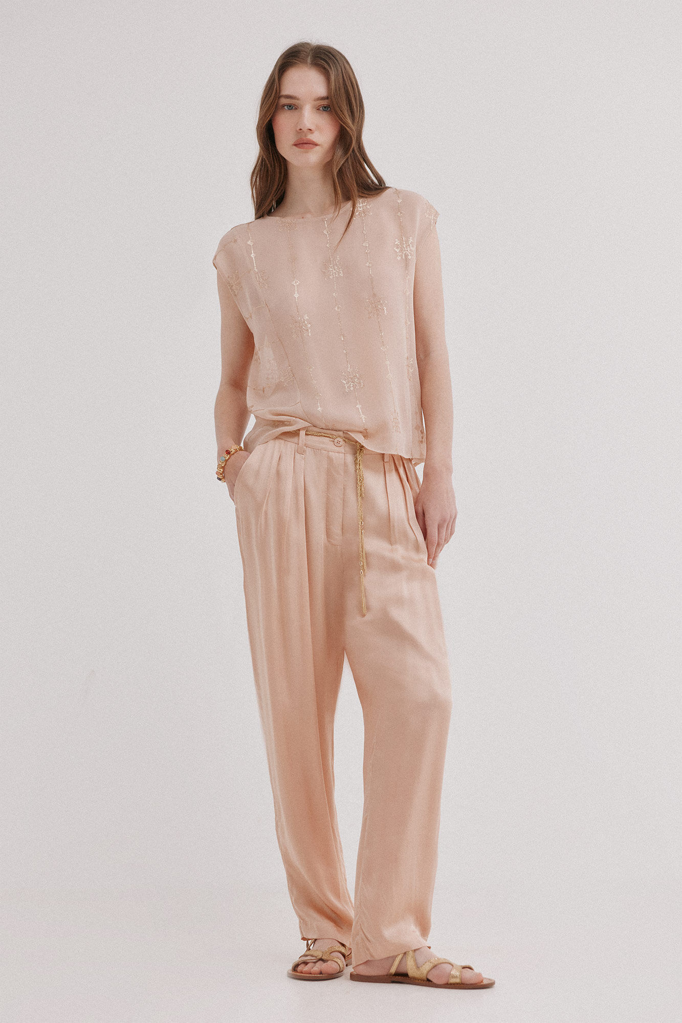 Hoss Intropia Georgia. Blusa delicada Subiu