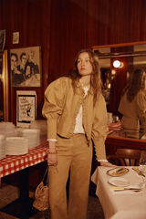 Hoss Intropia Eug&egrave;ne. Chaqueta corta Beige