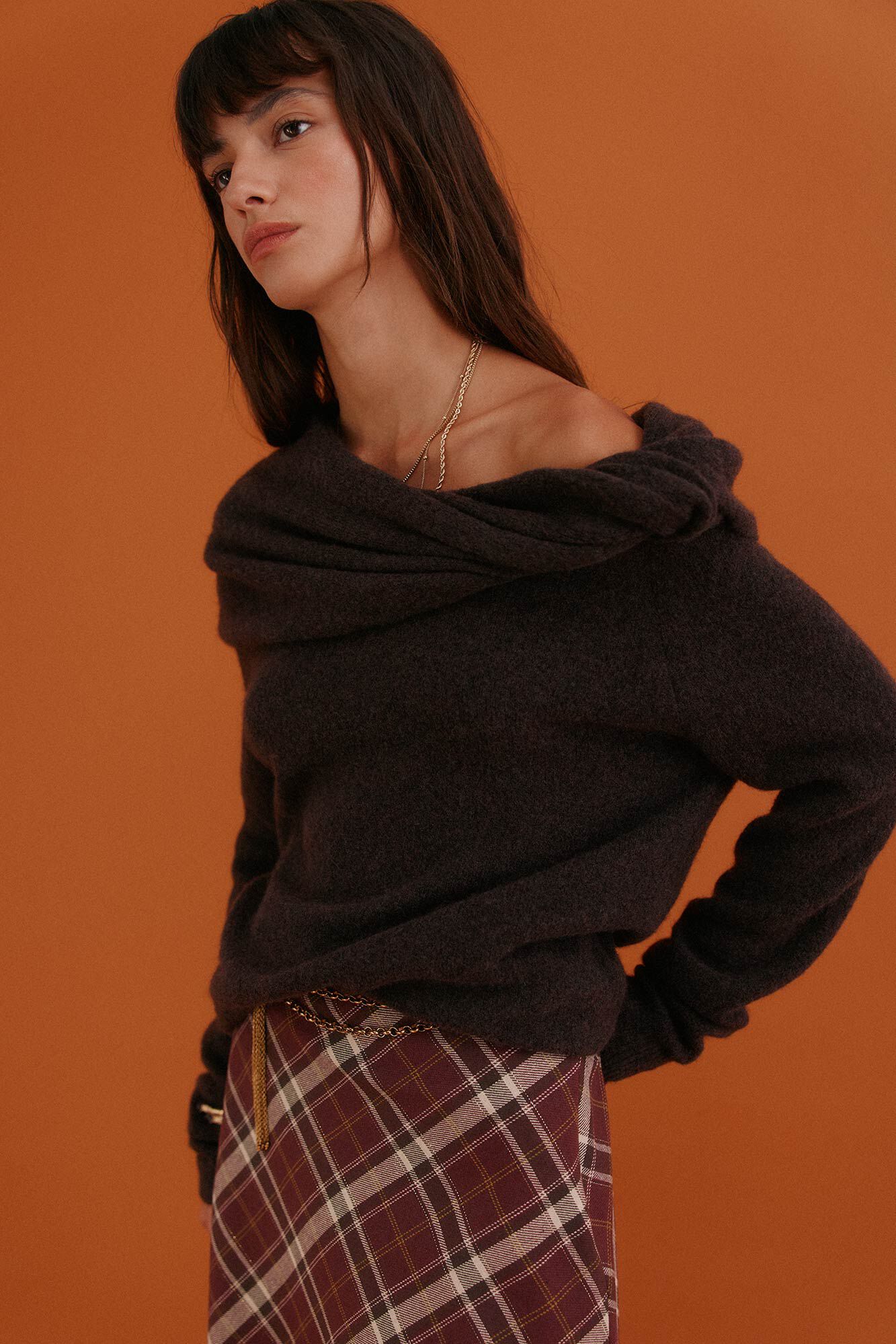 Hoss Intropia Idalia. Jersey con escote asim&eacute;trico