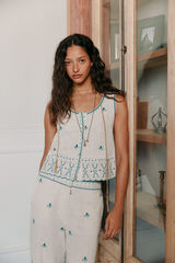 Hoss Intropia Carmela. Embroidered top Ivory