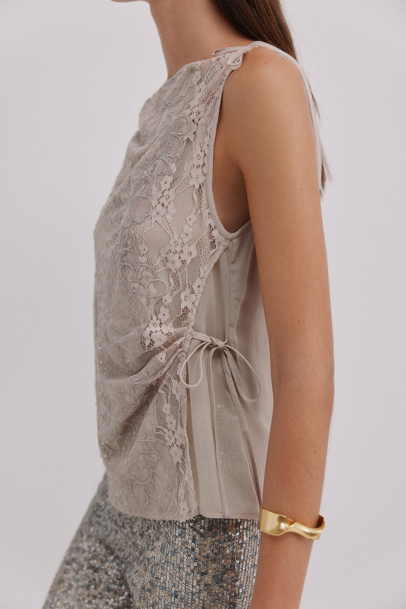 Hoss Intropia Colette. Romantic top Gray