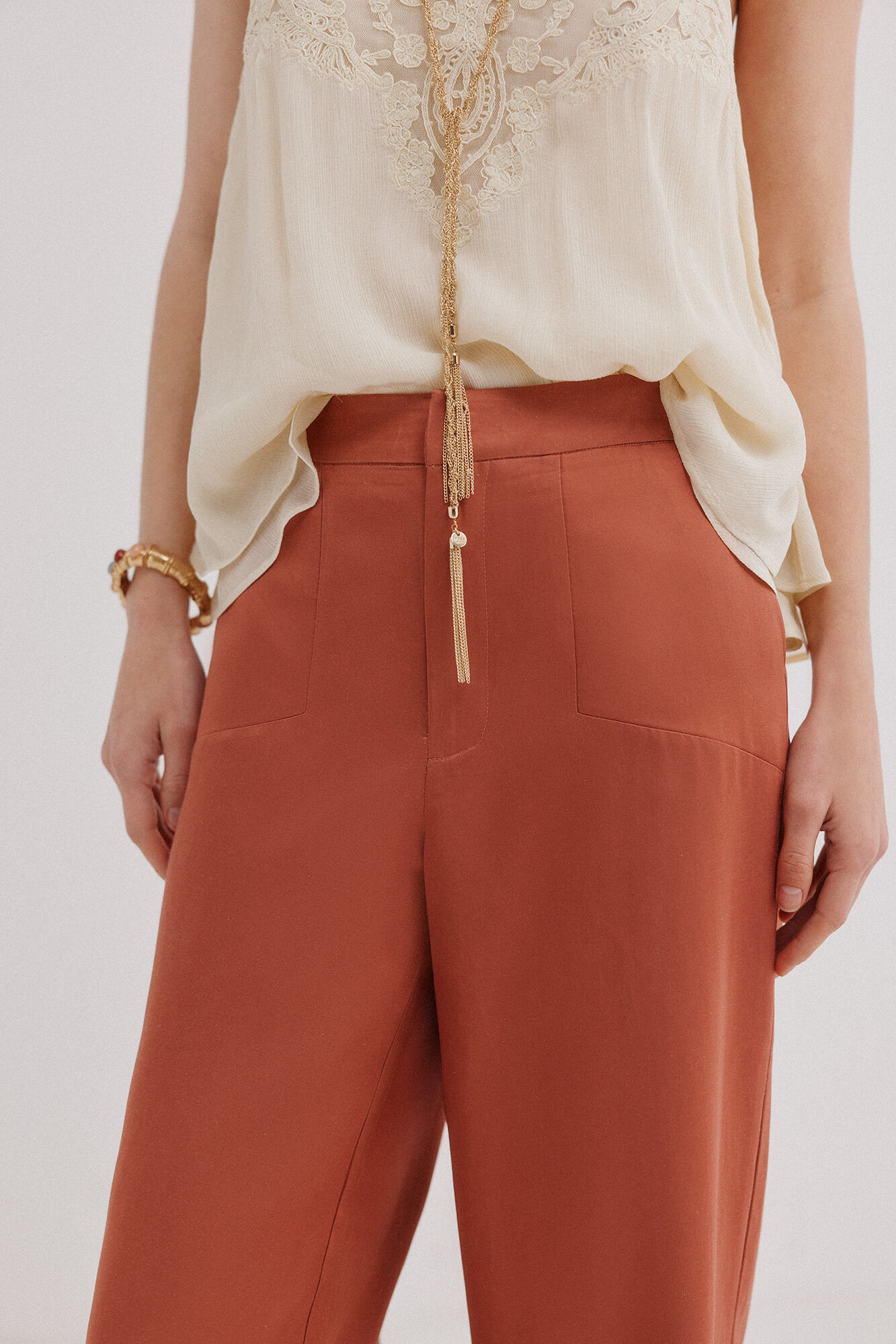 Hoss Intropia Pen&eacute;lope. Pantal&oacute;n tejido satinado Rosa