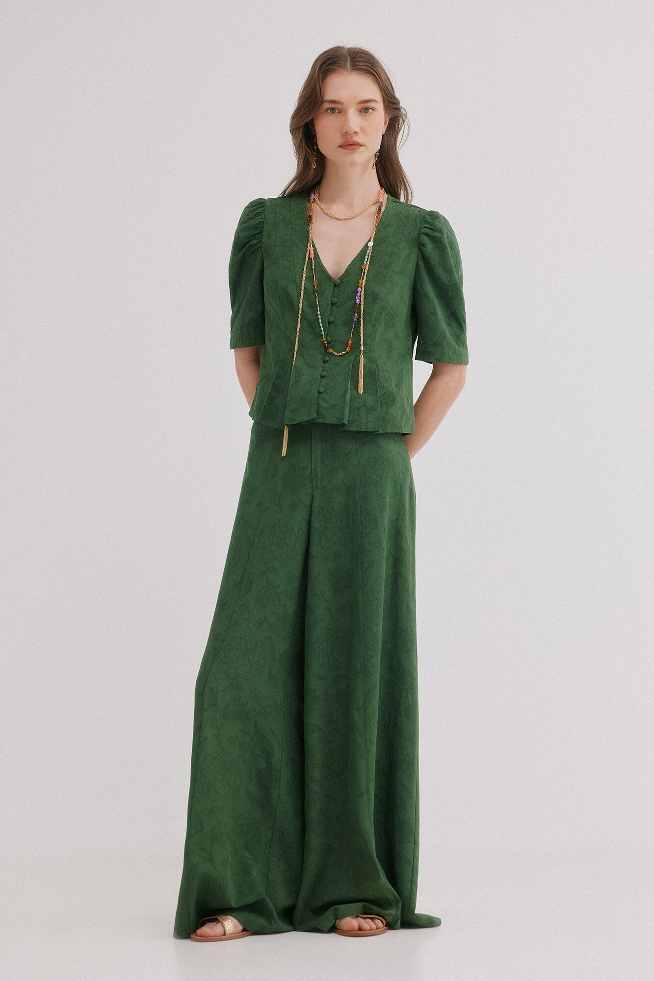 Hoss Intropia Casilda. Blusa rom&aacute;ntica entallada Kaki